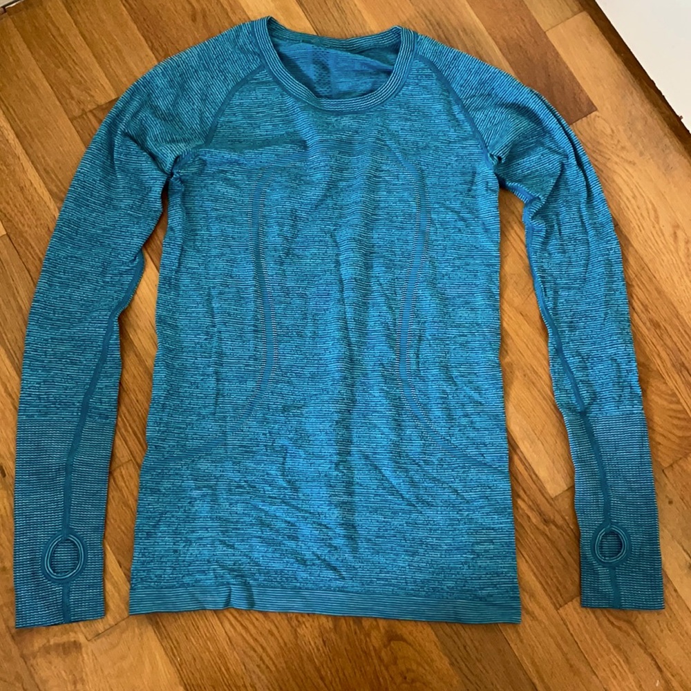 Lulu lemon shirt